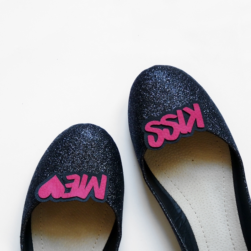 les petites chaussures