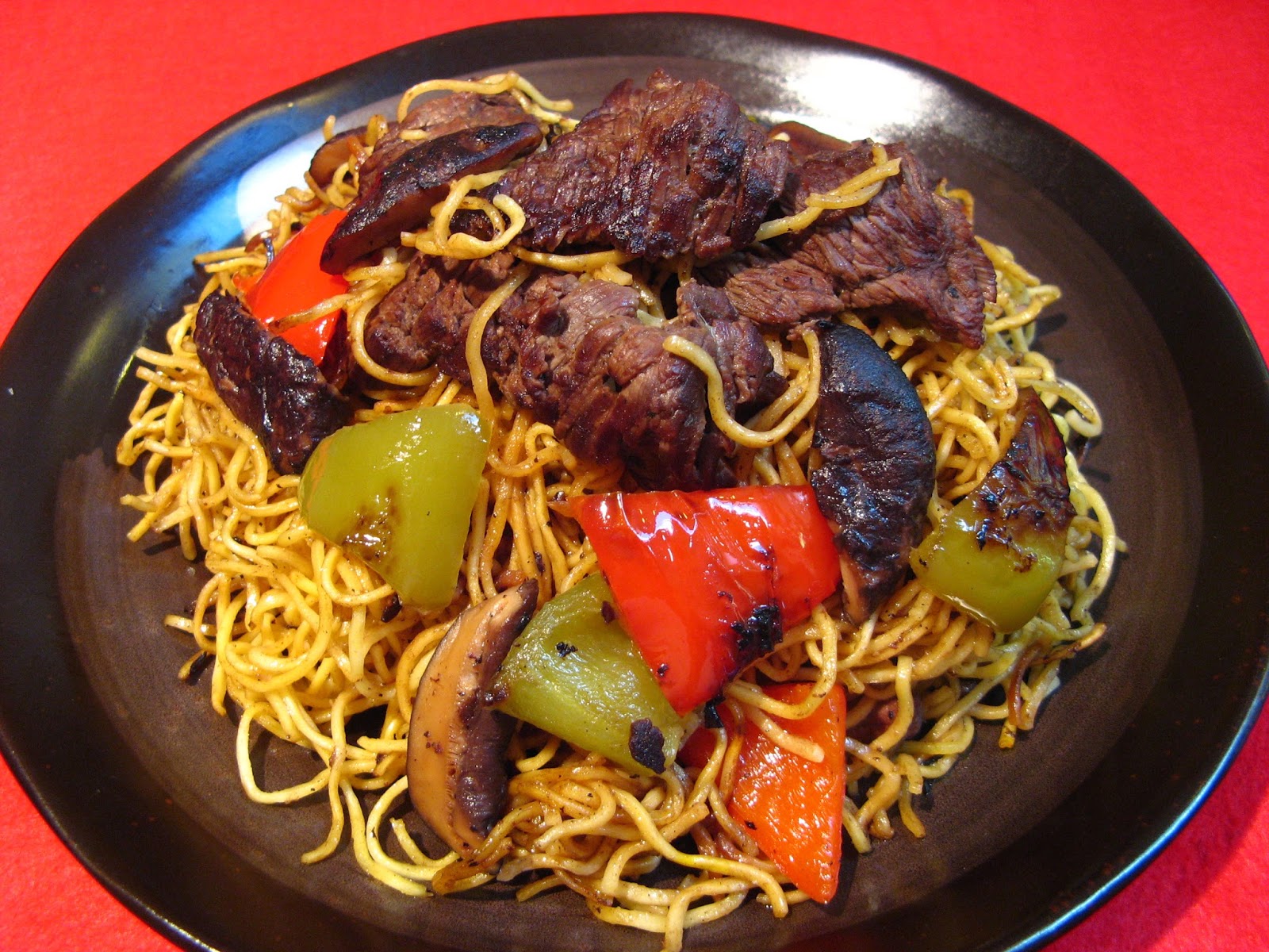 Duck Soup Easy Beef with Black Bean Hong Kong Noodles (豆豉牛肉炒雲吞麵, Dau6