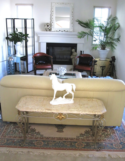 blog.oanasinga.com-interior-design-photos-decorating-our-own-house-living-room-work-in-progress-2