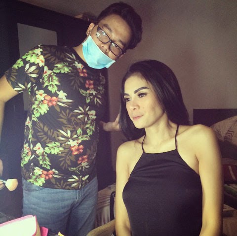 Gosip: Foto Hot Terbaru Nikita Mirzani Tanpa Bra Pamer Puting Susu di