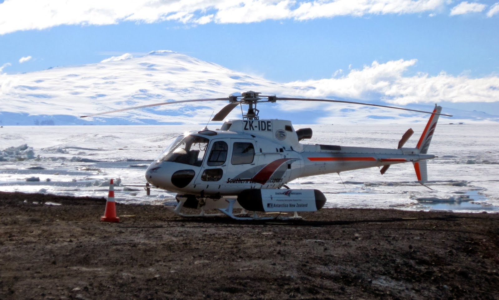 Nz civil aircraft: february 2014