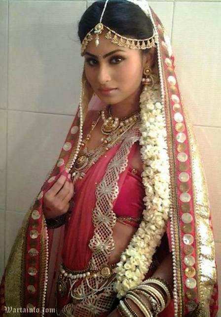 Foto Seksi Mouni Roy Artis cantik India Pemeran Dewi Sati di Serial Mahadewa ANTV Foto Seksi Mouni Roy Artis cantik India Pemeran Dewi Sati di Serial Mahadewa ANTV