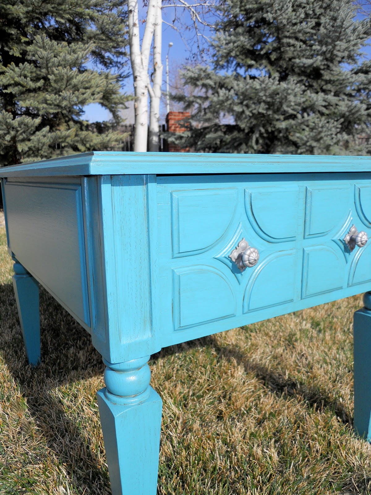 Just Another Hang Up Refinishing an End Table...