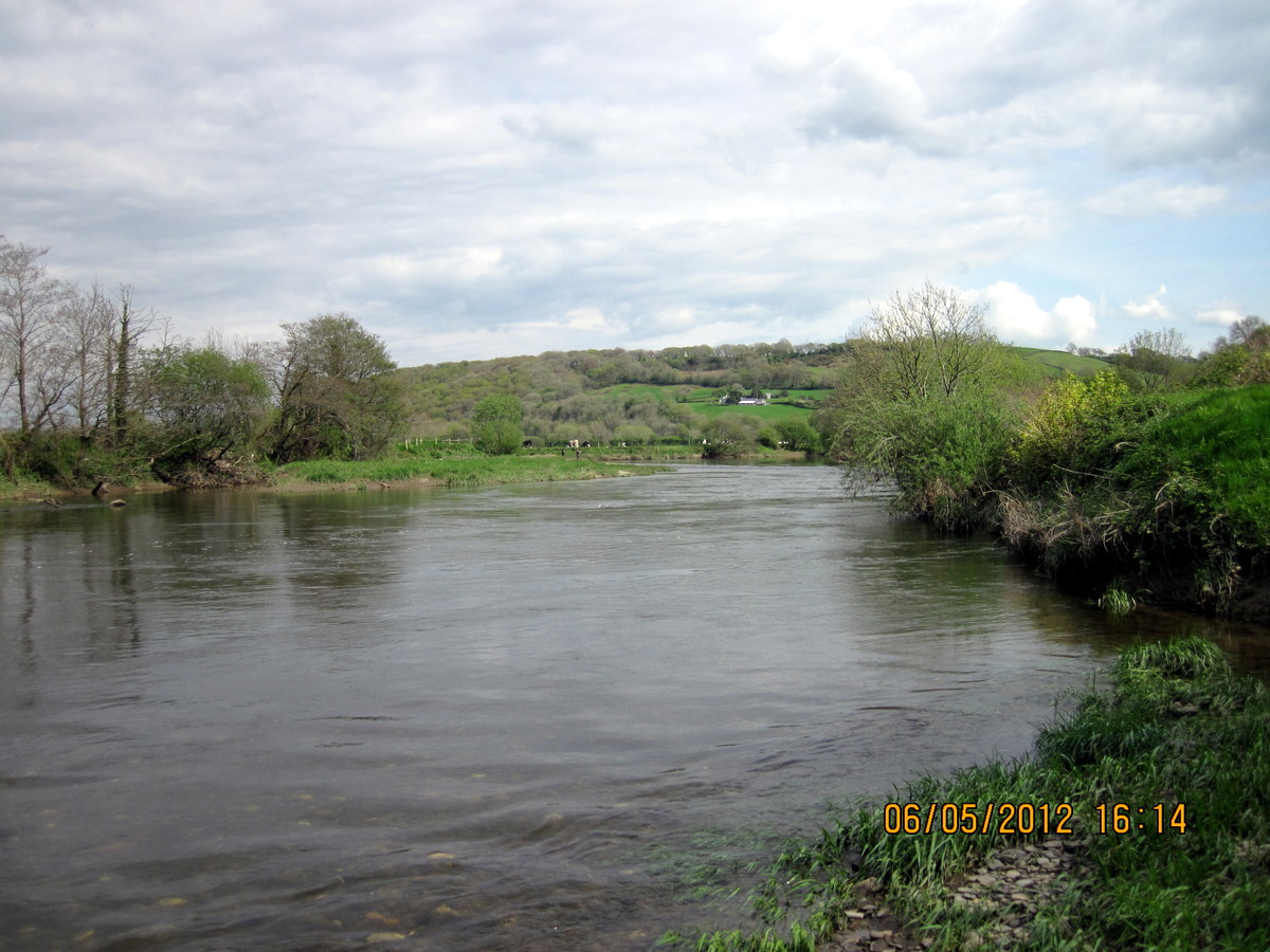 daijones flies a day out on river towy daijones flies a day out on river towy