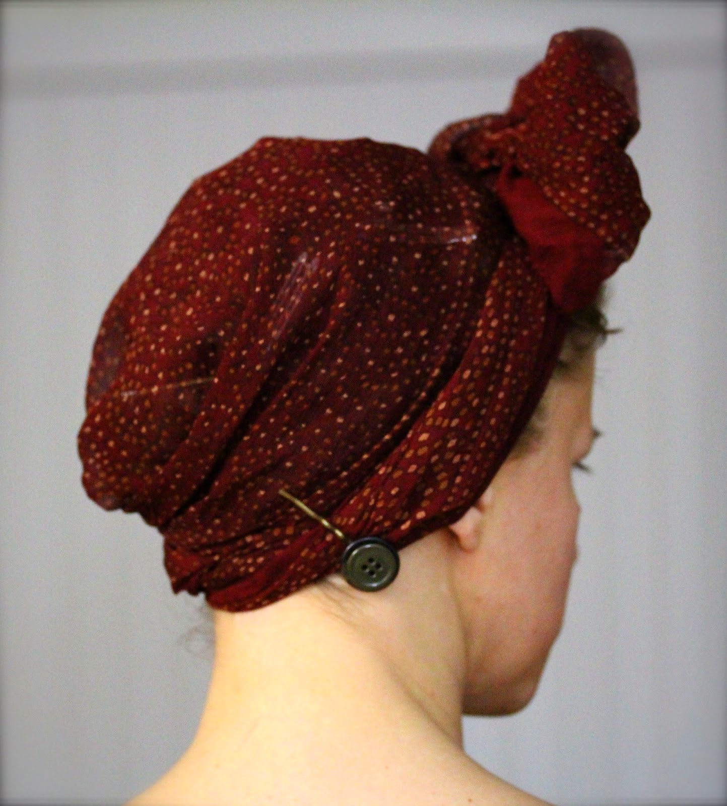 ChatterBlossom Makeover Monday Vintage Head Scarf Tutorial
