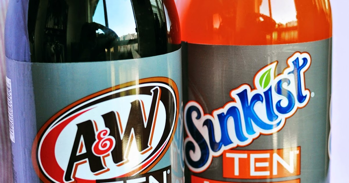 Funky Polkadot Giraffe Pregnant Lady Snack Time with FULL Flavor TEN