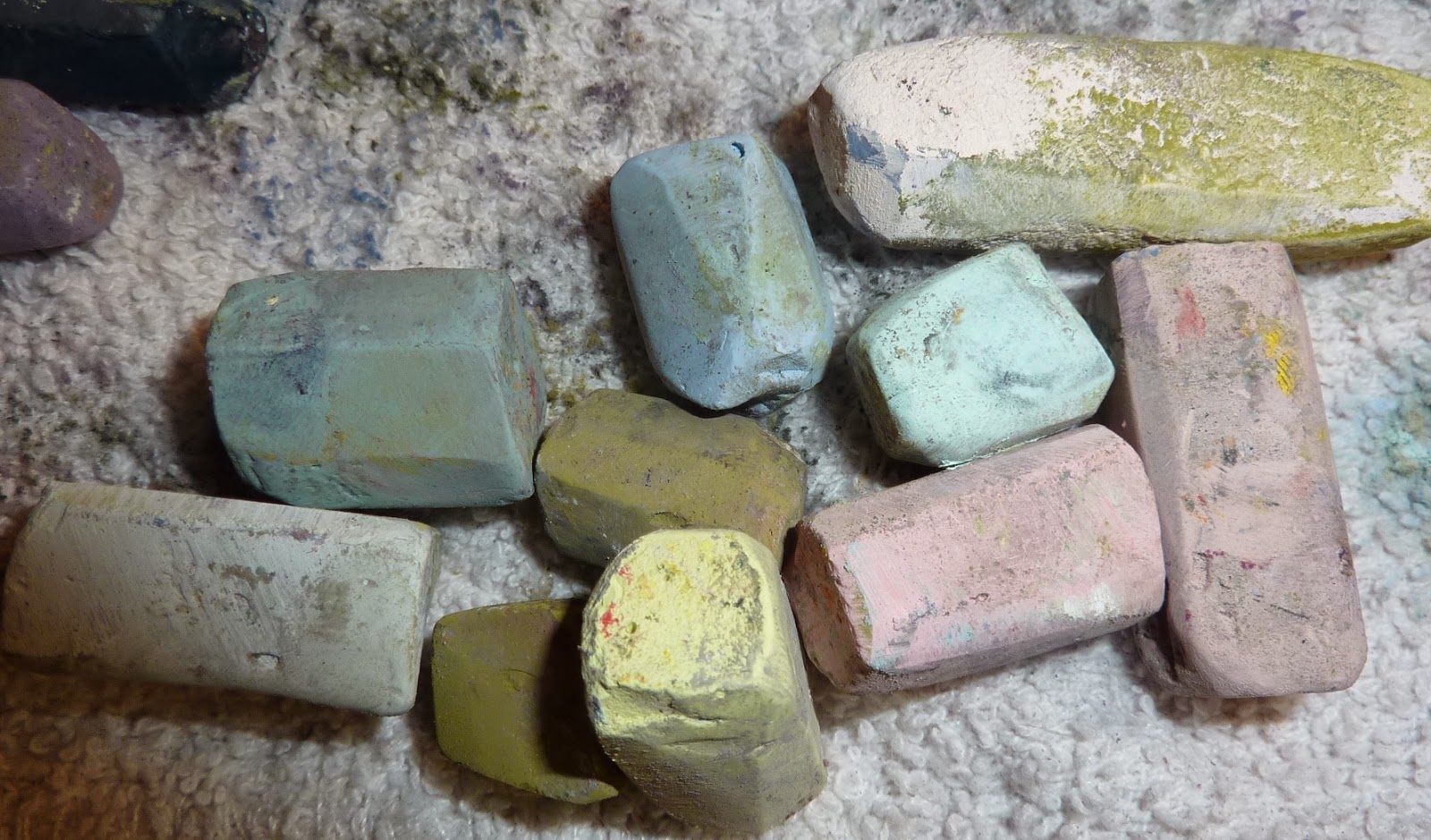 Painting My World Painting a Dogwood Tree in Three Easy Steps