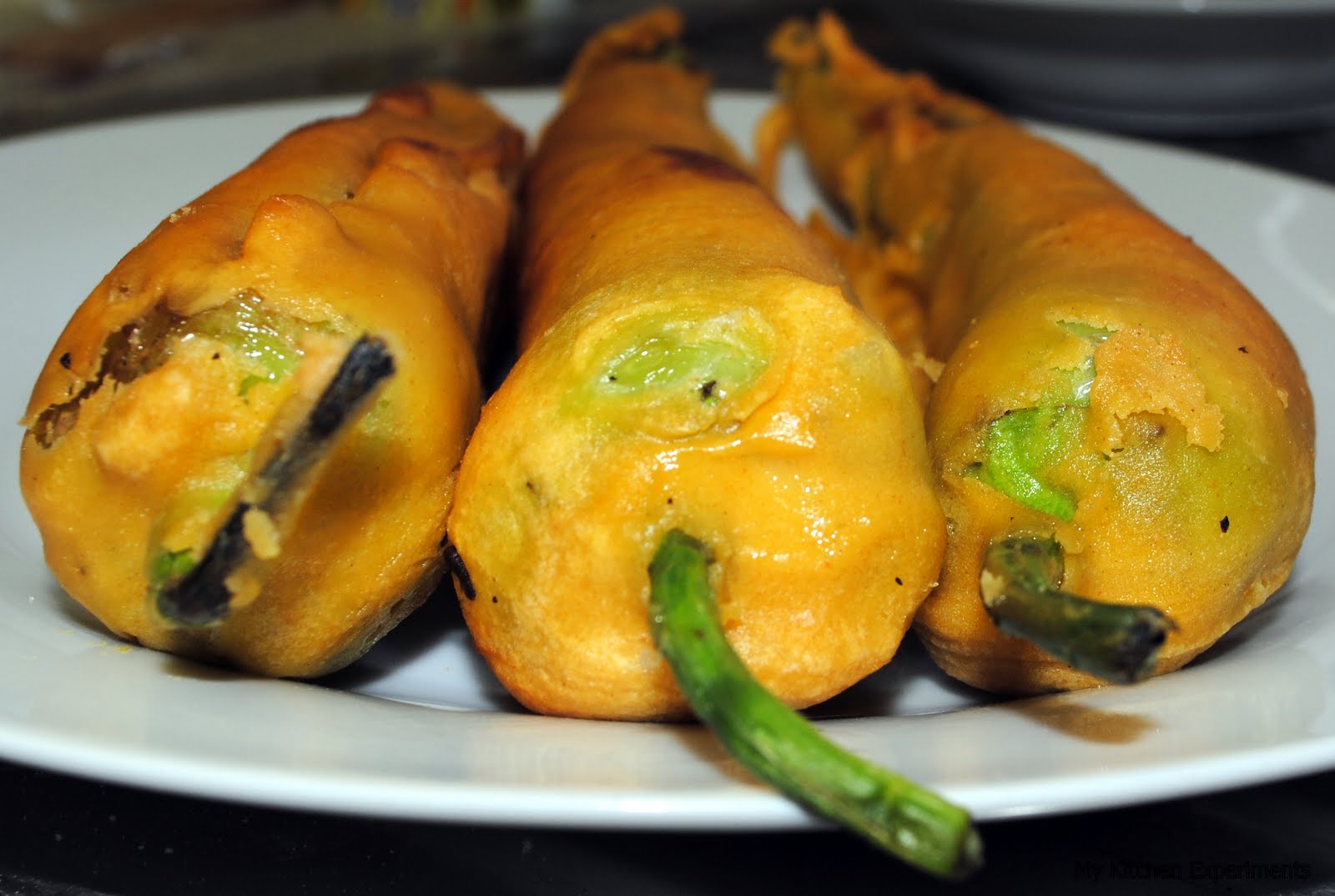 Stuffed Milagai Bajji / Stuffed Chilli Bajji the brown eyed bookie