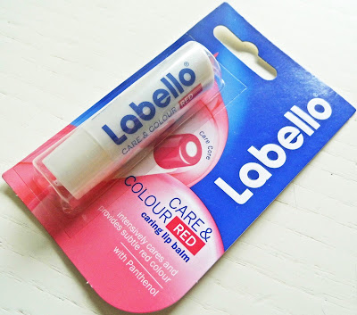 labello-care-and-colour-red-swatch-review