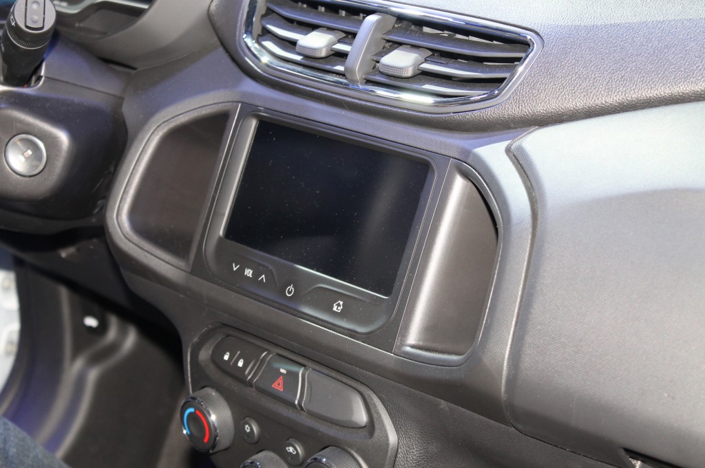Chevrolet Onix Foto Interior MyLink Chevrolet Onix Foto Interior MyLink