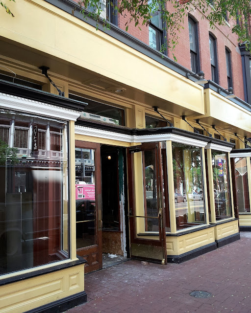 The 42 Candy Store IT'S SUGAR Opening Downtown