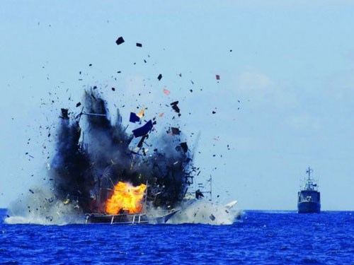 VNTB – Tàu cá ngư dân lại bị cảnh sát biển Trung Quốc tấn công