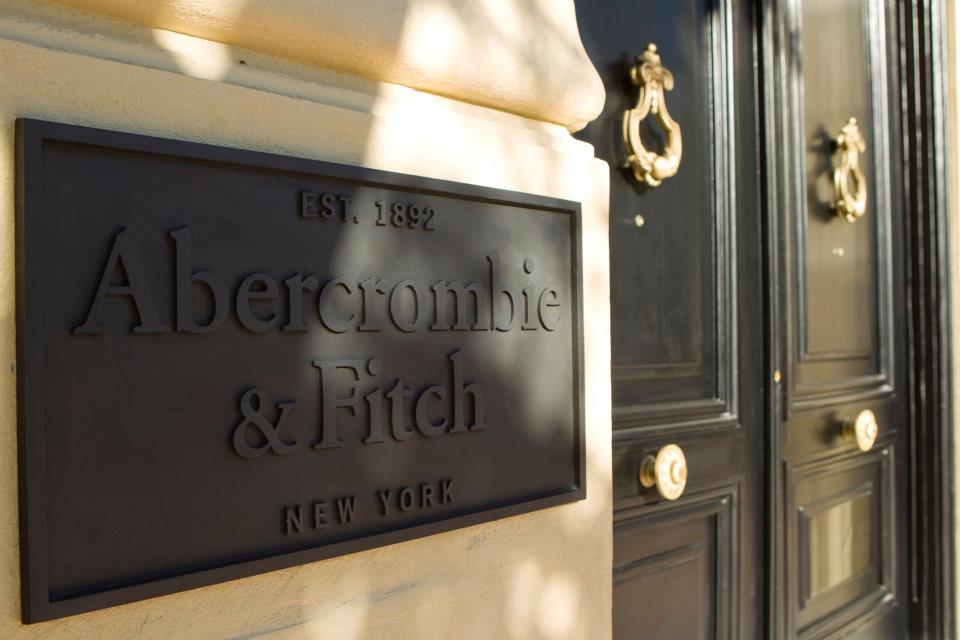 Abercrombie & Fitch Tienda En Barcelona Abercrombie & Fitch Tienda En Barcelona