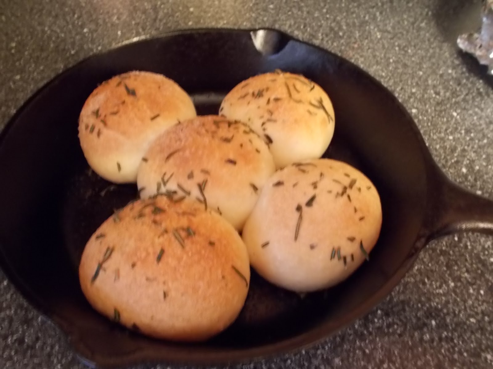 Dawn's Blogalicious Rosemary & Sea Salt Rolls Yummy!