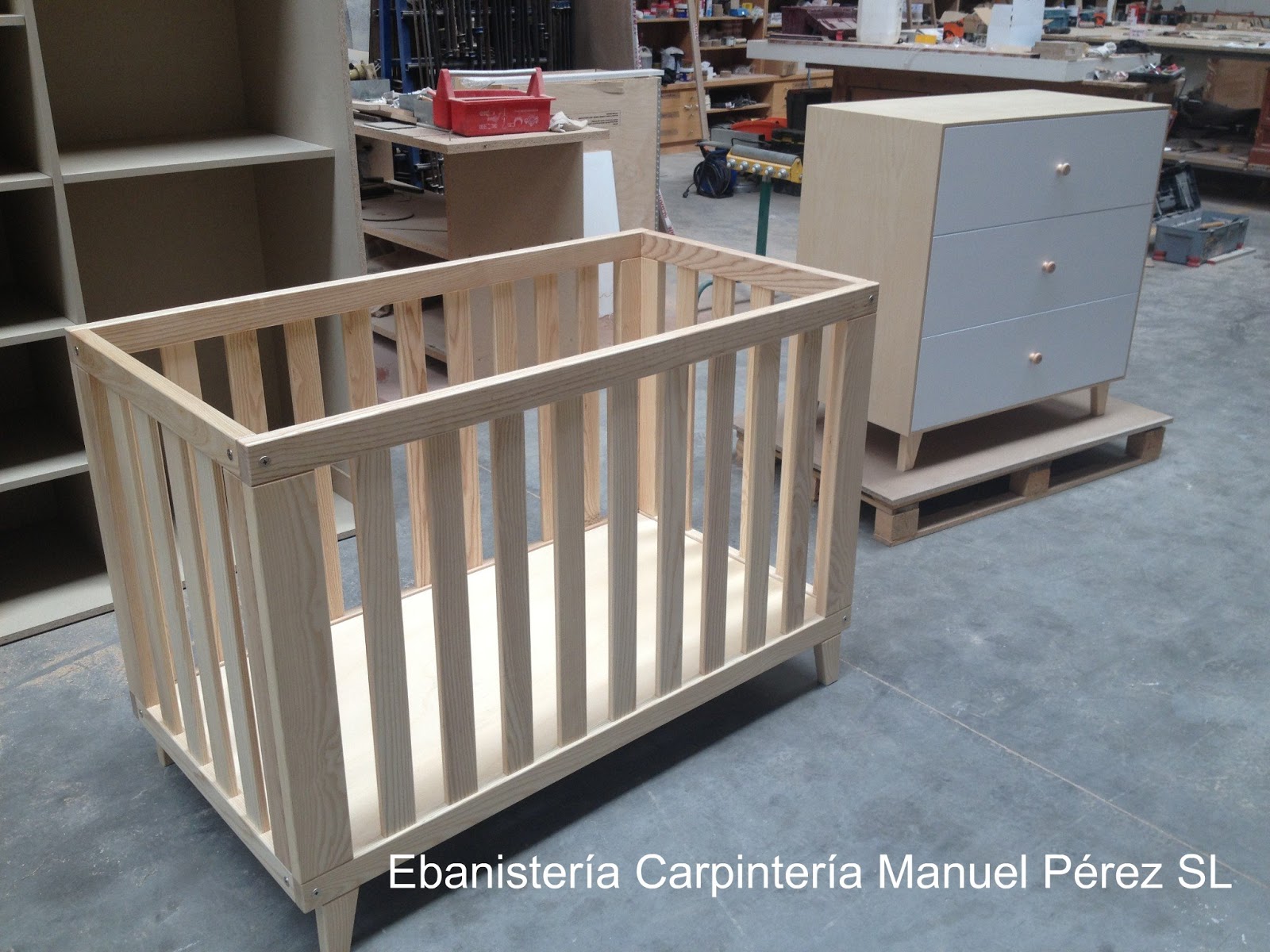 cuna zaragoza ebanisteria carpinteria manuel perez zaragoza cuna zaragoza ebanisteria carpinteria manuel perez zaragoza