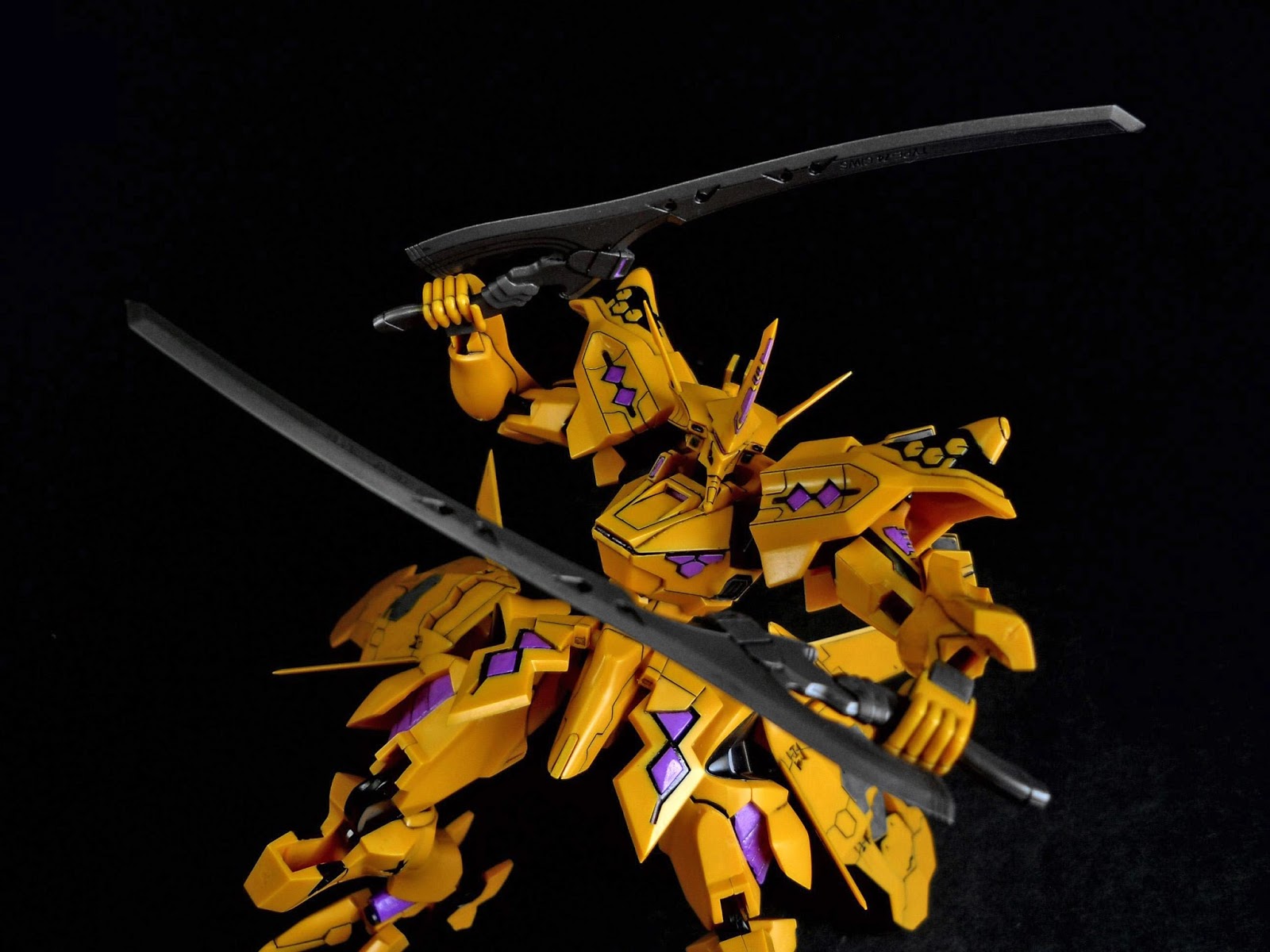 Howard8013模型獨家 Muv Luv Alternative Total Eclipse 黃昏的劍魔武御雷