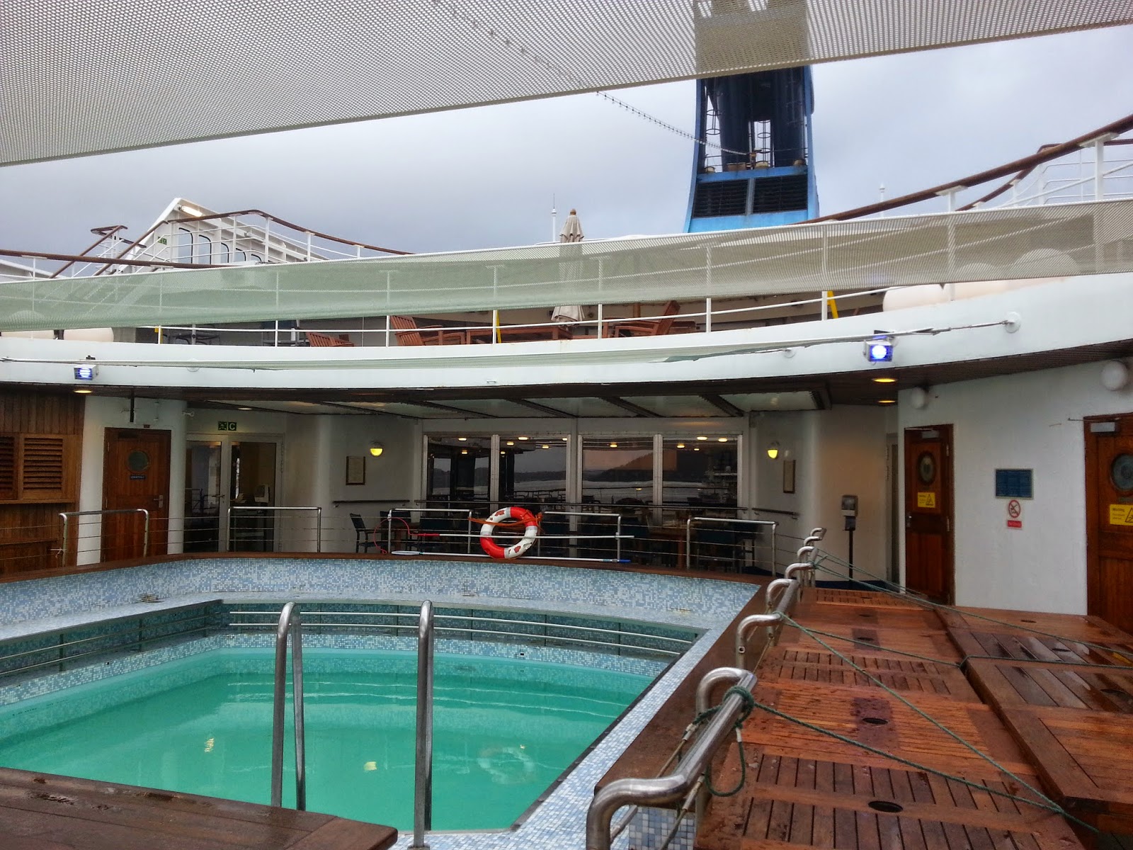 Cruise Ship Saga Pearl II - Aft Decks Cruise Ship Saga Pearl II - Aft Decks