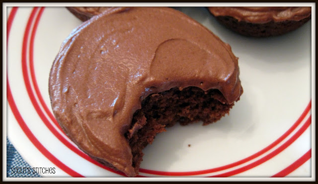 All The Joy: Chocolate Cupcake Goodness!!