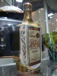 Você pagaria R$ 1.500,00 por uma garrafa de cachaça ? Você pagaria R$ 1.500,00 em uma garrafa de cachaça ?
