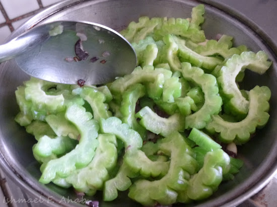 Ampalaya being sauteed