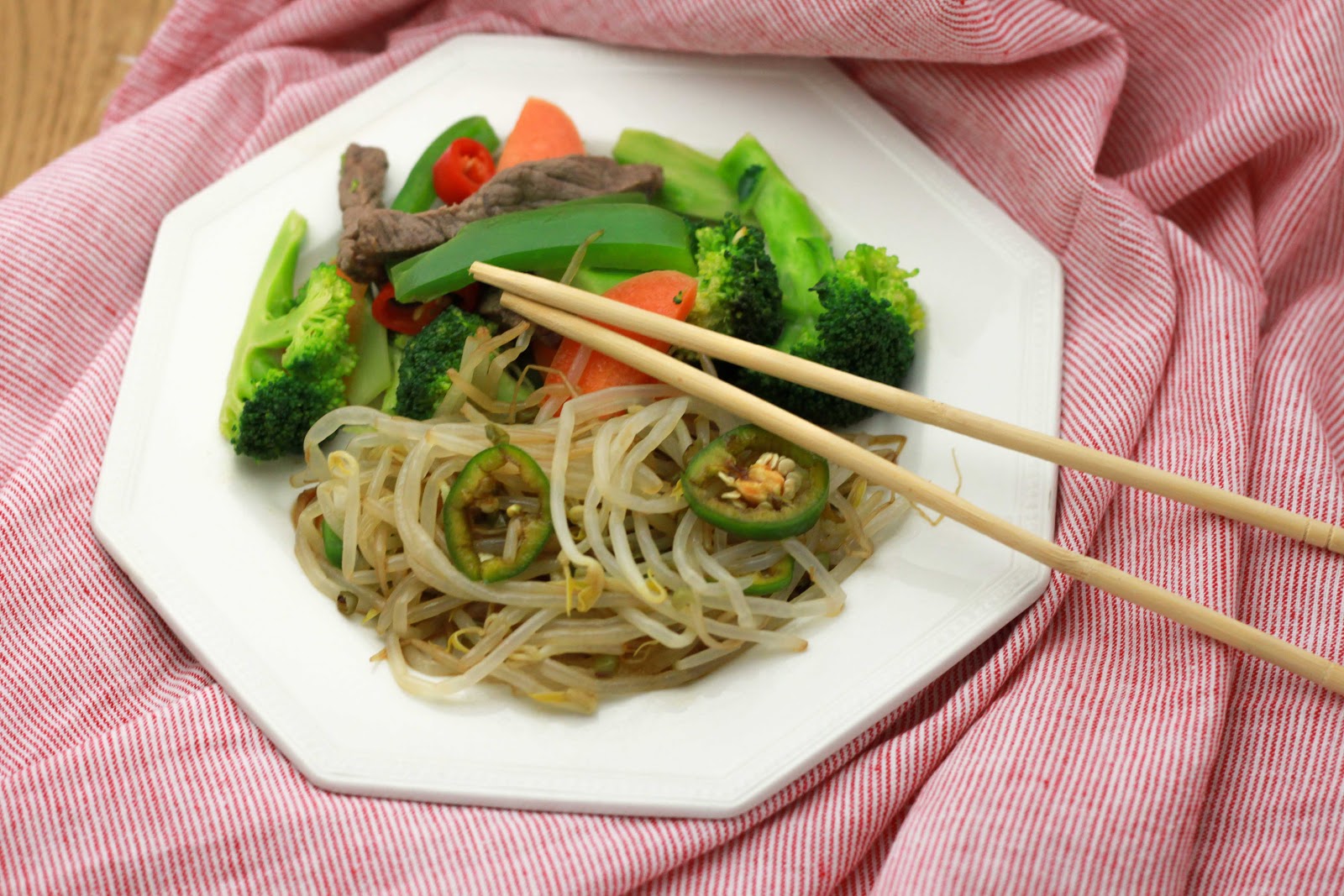 Simply Cooked Bean Sprout Salad