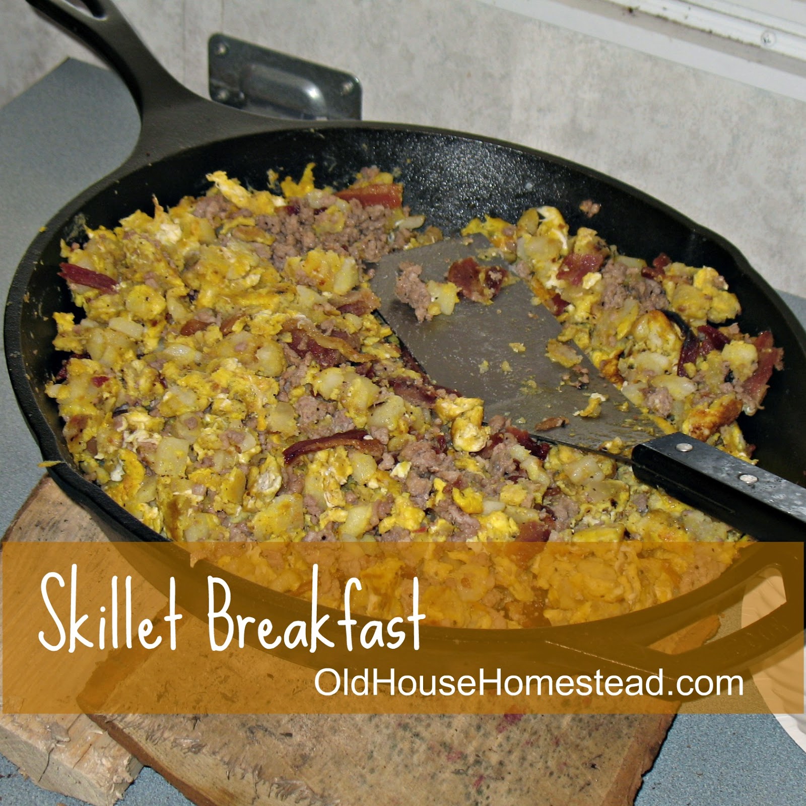 OLD HOUSE HOMESTEAD Dutch Oven Breakfast and a Giveaway