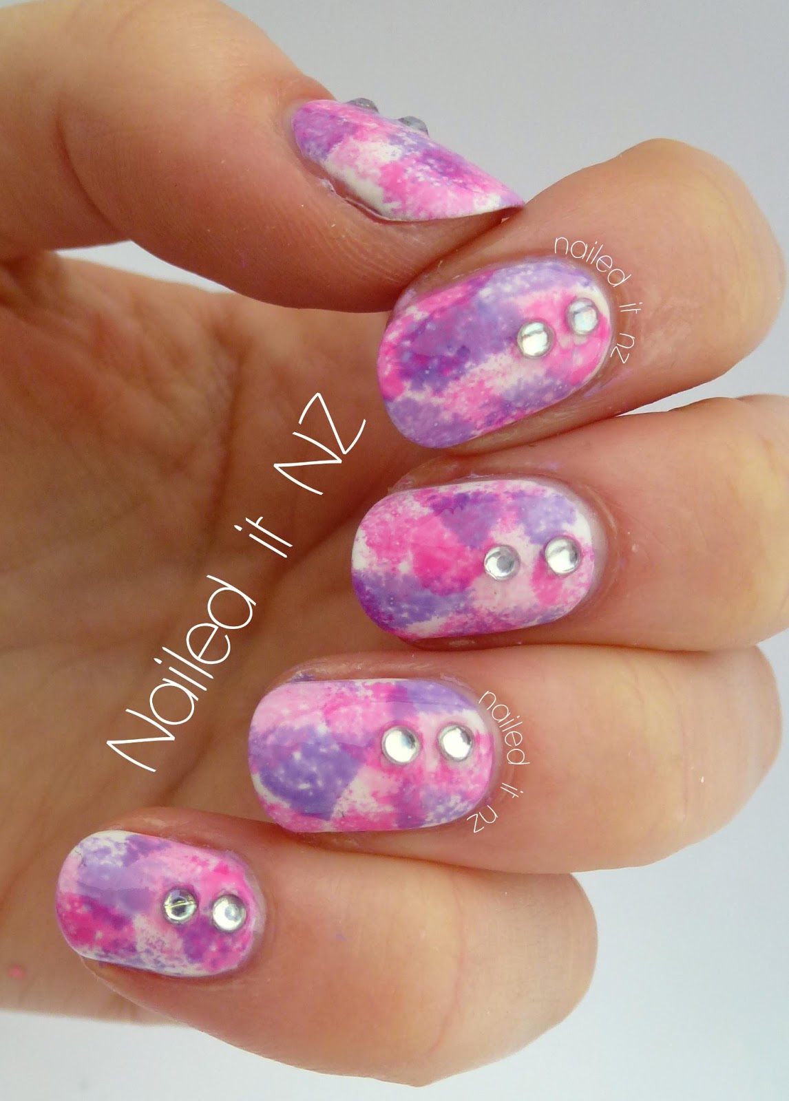Abstract candy floss nails!