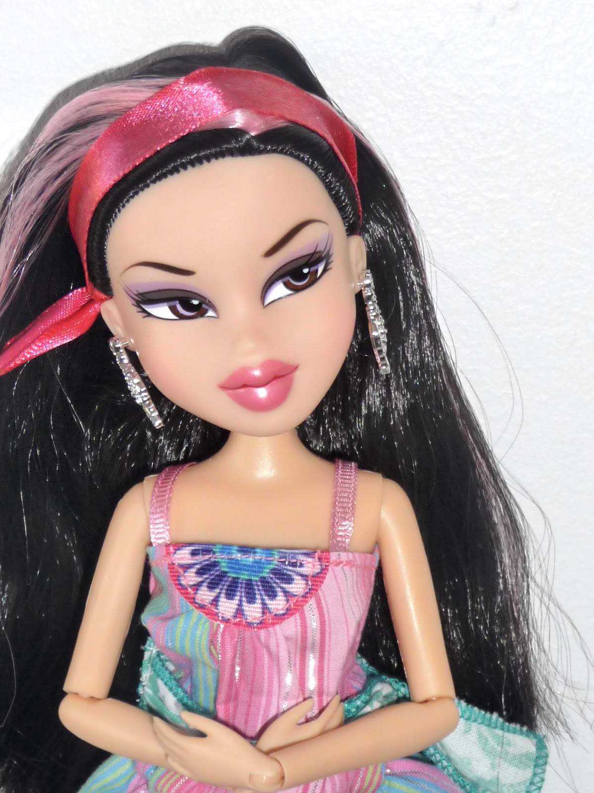 Monkfish's dolly ramble: New Bratz - Totally Polished Jade