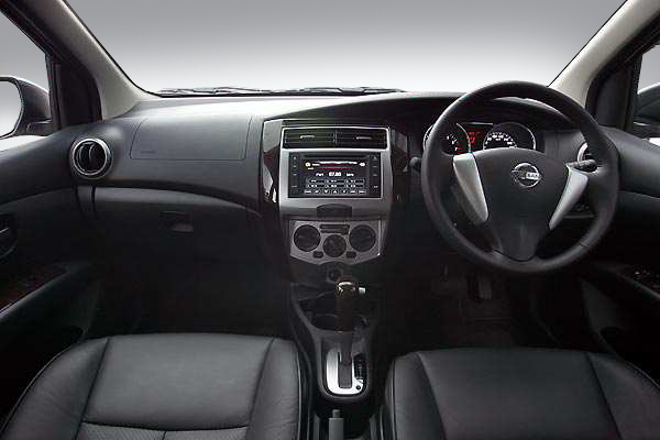 kijang innova vs all new grand livina vs all new carens kijang innova vs all new grand livina vs all new carens
