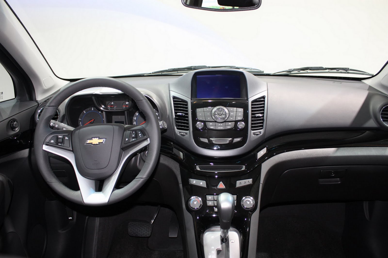 2011 Chevrolet Orlando Cars Specifications Review And Prices