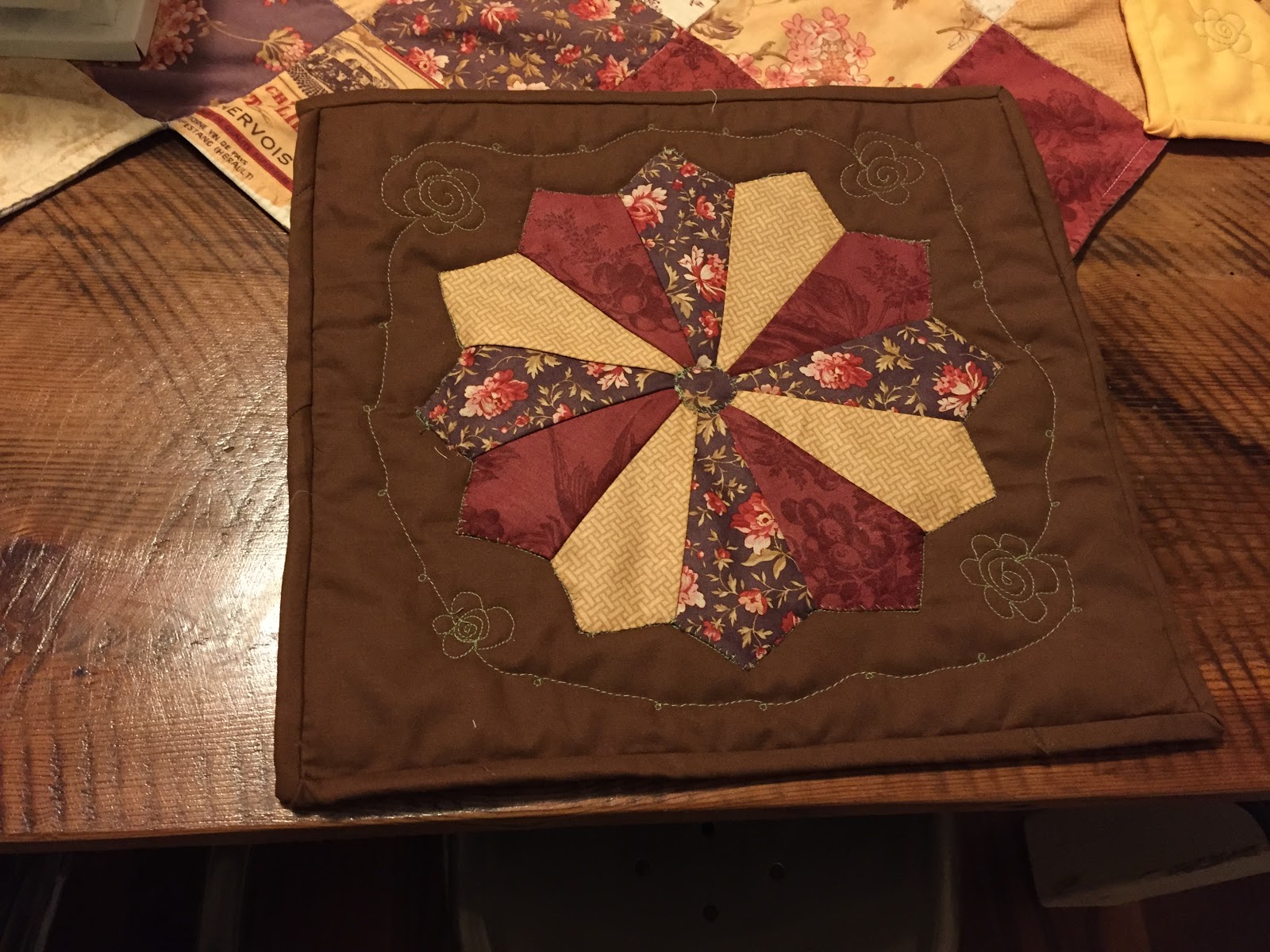 Shabby Country Decorating & Quilting Dresden Plate Placemats