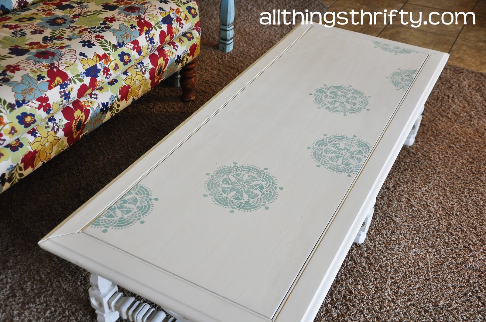 Yard Coffee Table Transformation Via Martha Stewart S I Purposely Stenciled The Fun Design In A Swirly Pattern On Coffee Table And Love How It Turned Out