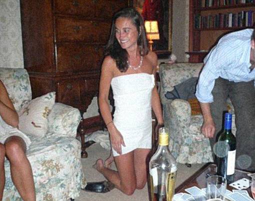 Foto NAKAL Pippa Middleton - FaceLeakz