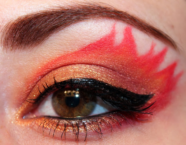 Luhivy's favorite things: The Hunger Games Inspired Makeup Series :  District 12 (The Girl on Fire)