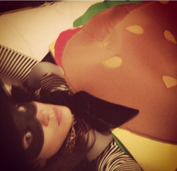 Alexa Chung Hamburglar Halloween Costume Alexa Chung Hamburglar Halloween Costume