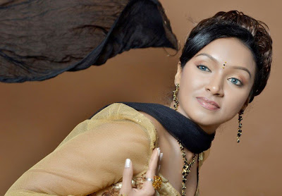Actress Vaishali Hot N Spicy Photos and Stills