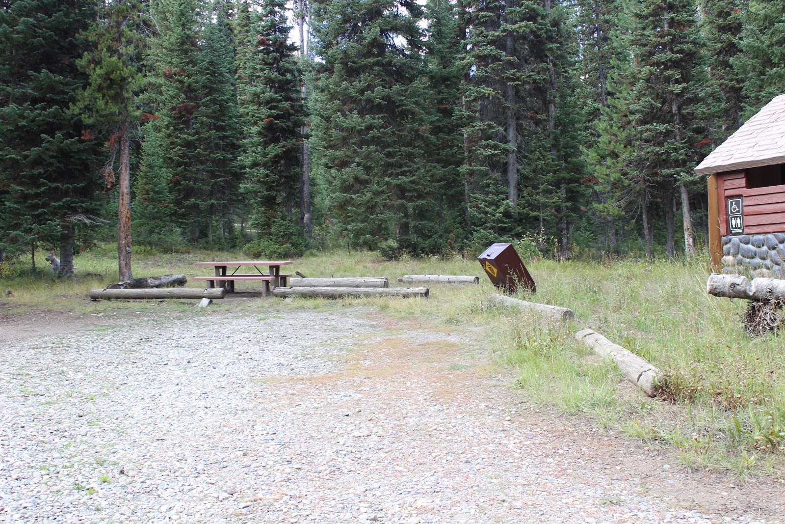 The Massey Family On the road again Camping along Grassy Lake Road
