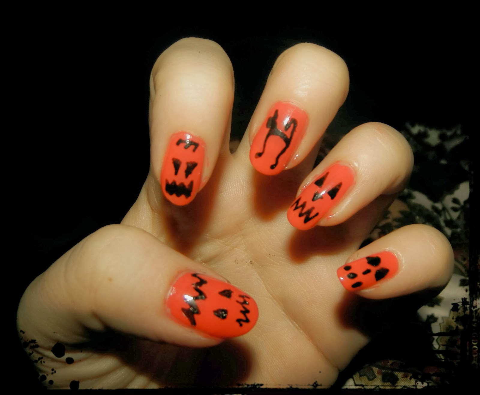 2. Cute Ghost and Pumpkin Nails - wide 3