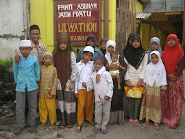 Foto Bersama Anak - Anak Panti Asuhan BPAYM Lil Wathon