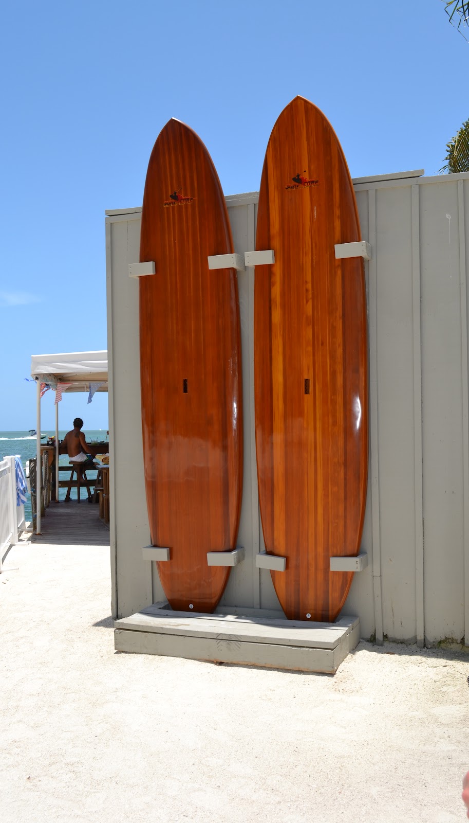 Shorely Chic POSTCARD INN, ISLAMORADA