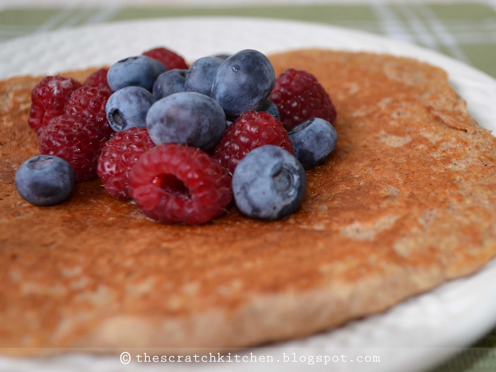 the scratch kitchen Vegan Apple Sauce Pancake with Berries