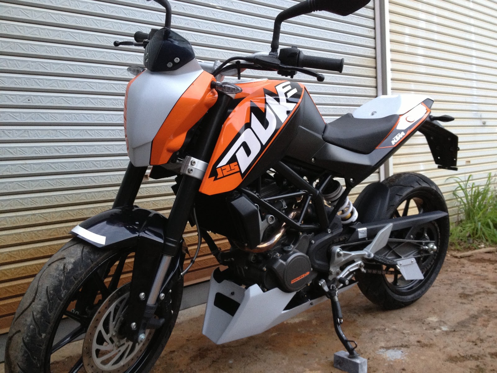 日々コレFiberworks: 181：できてた。 【KTM DUKE125】