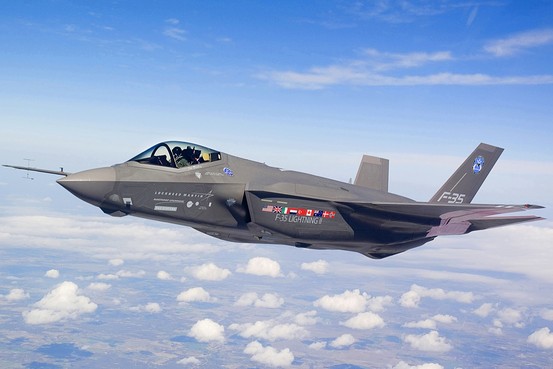 Joint Strike Fighter F-35 Lightning II