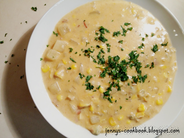 Jenny's Cookbook: Creamy Clam Chowder with Corn