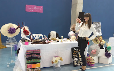 Tocados y complementos hechoa a mano y exclusivos