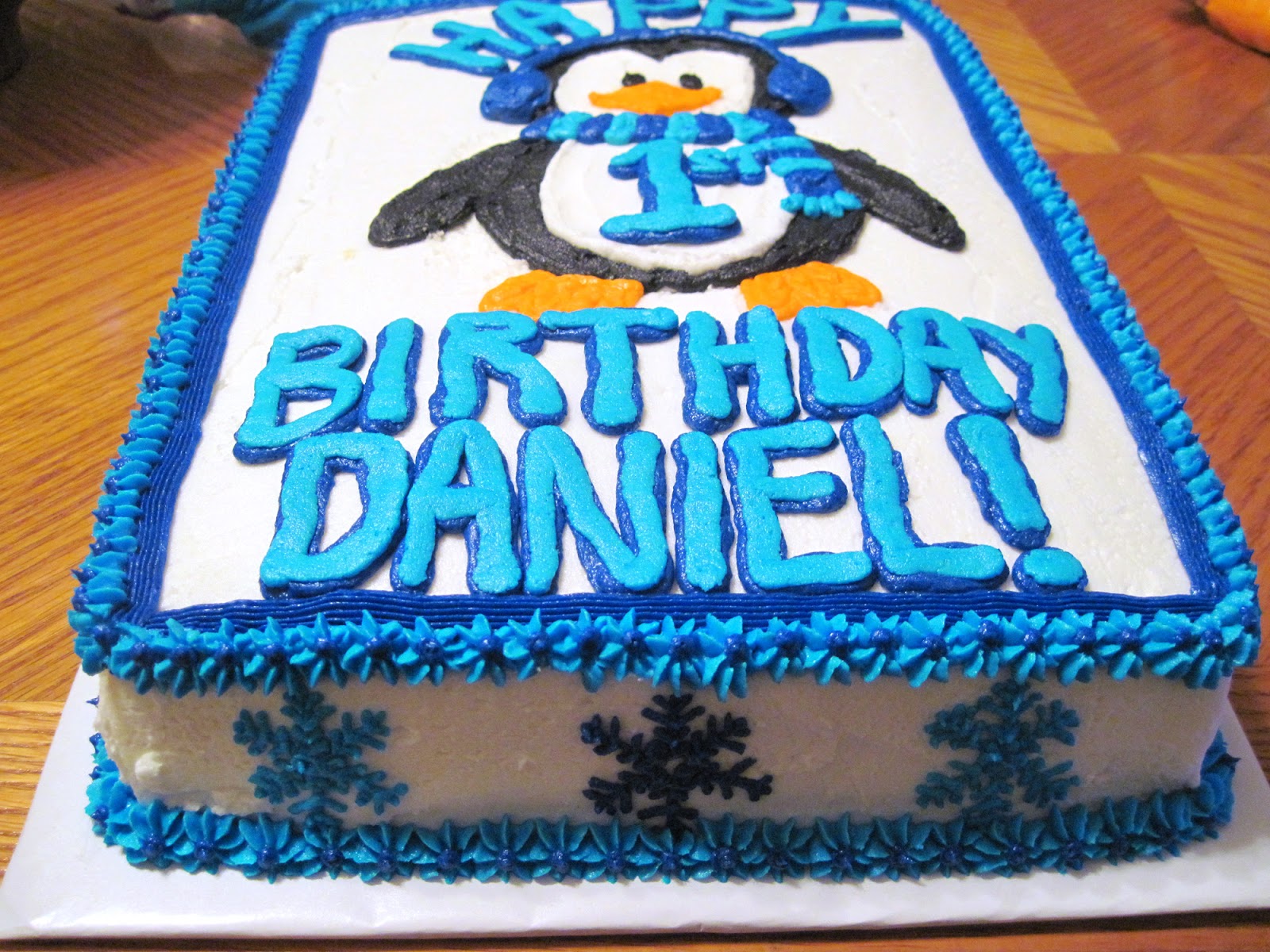 Erin s Custom Cakes: February 2012