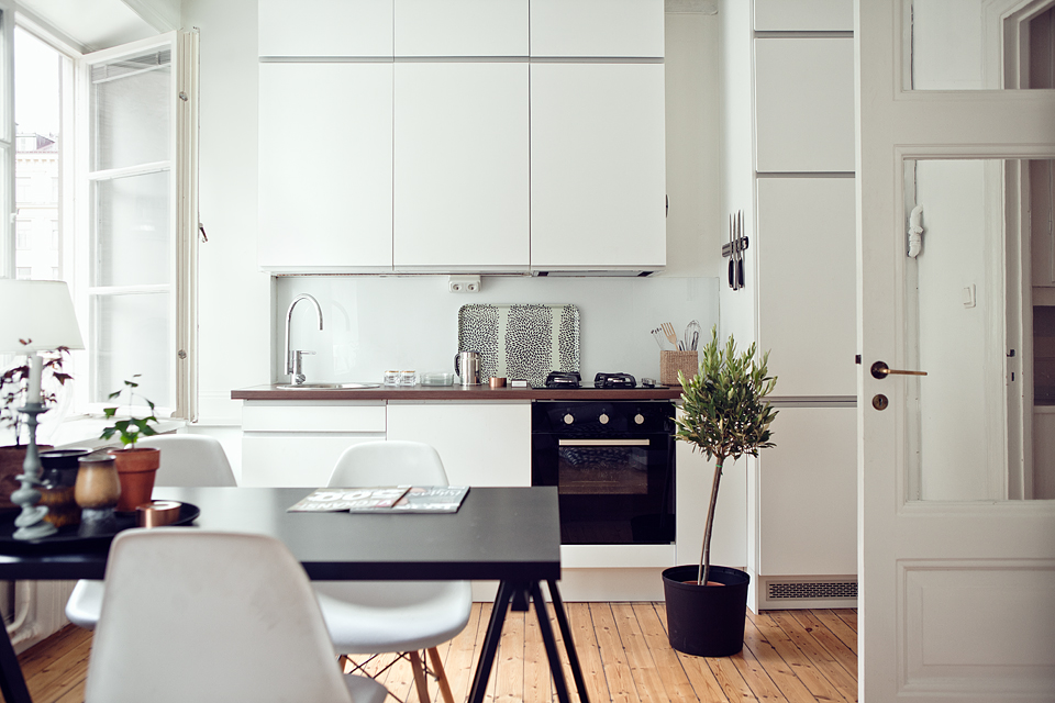 Inspiratie kleine appartementen: een studio inrichten van m aantal ... Woonkamer kleine baby