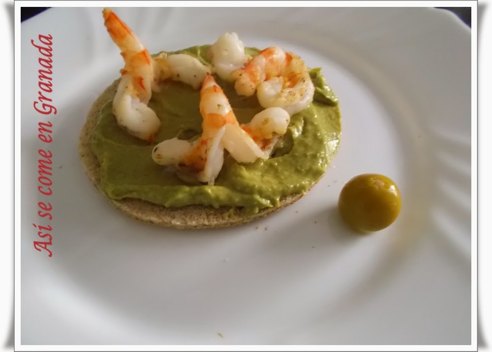 Paté De Aguacate Con Langostinos