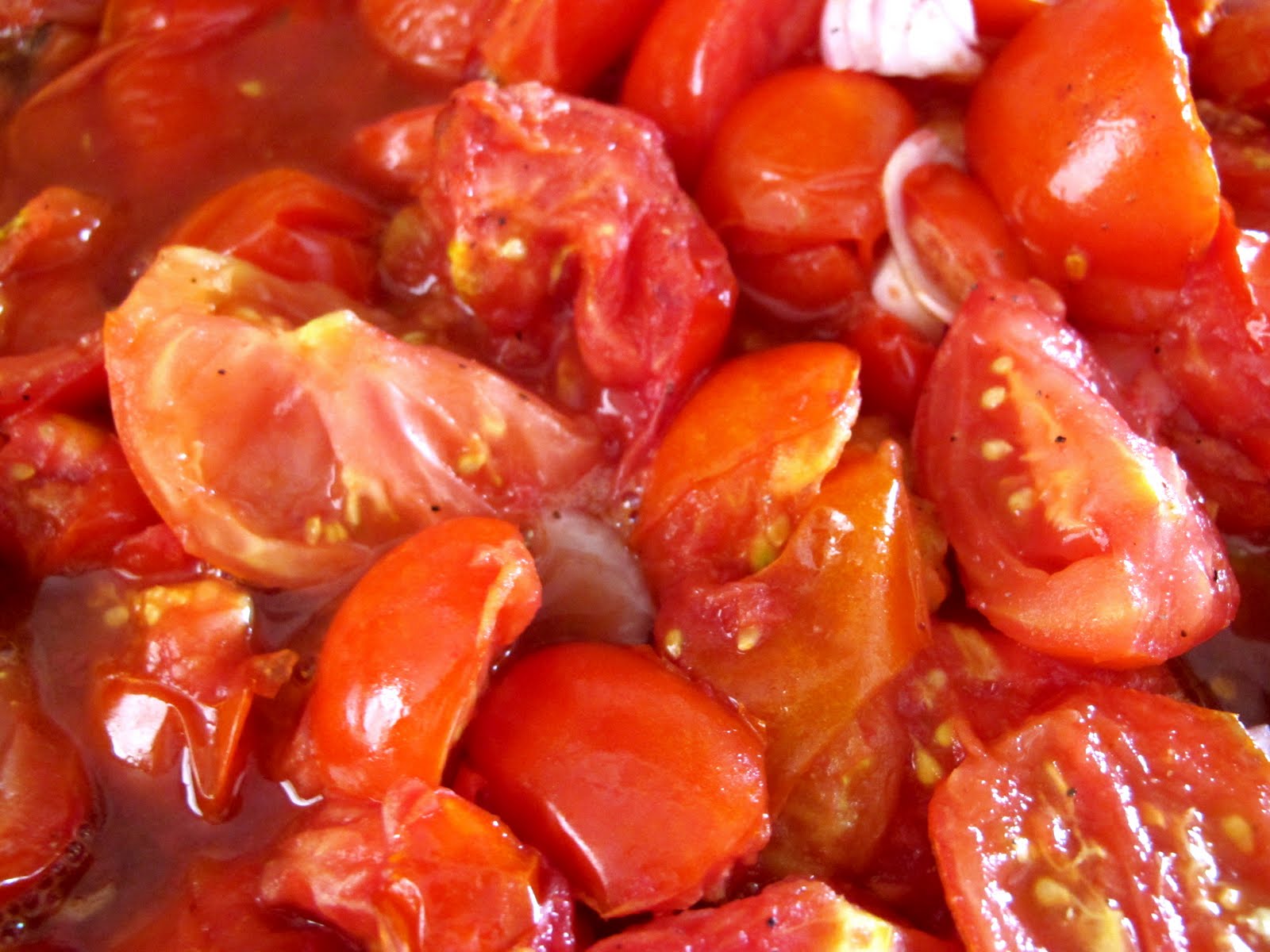 How to Make Roasted Tomato Sauce The Free Range Life