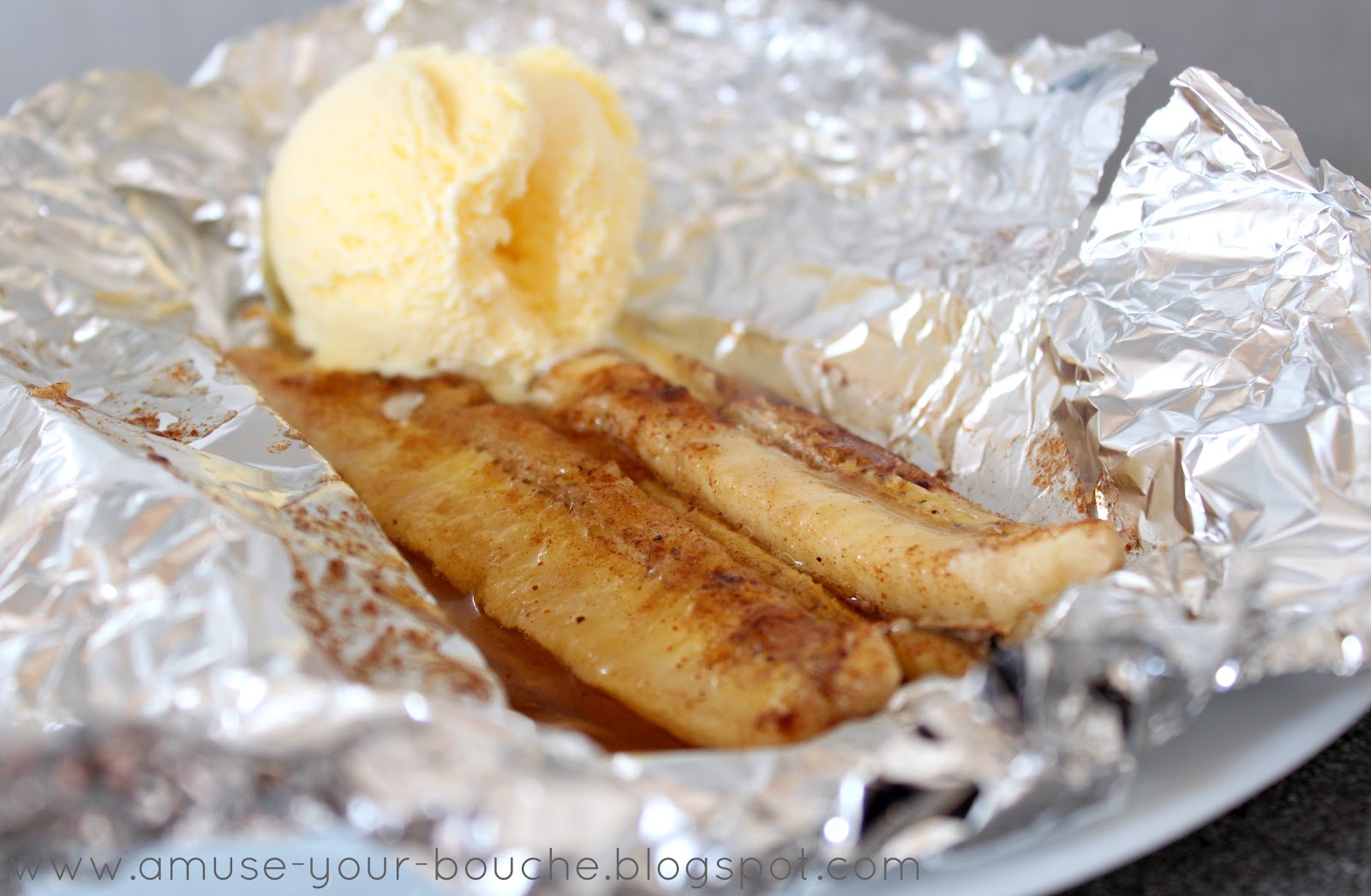 Healthy baked bananas - Amuse Your Bouche